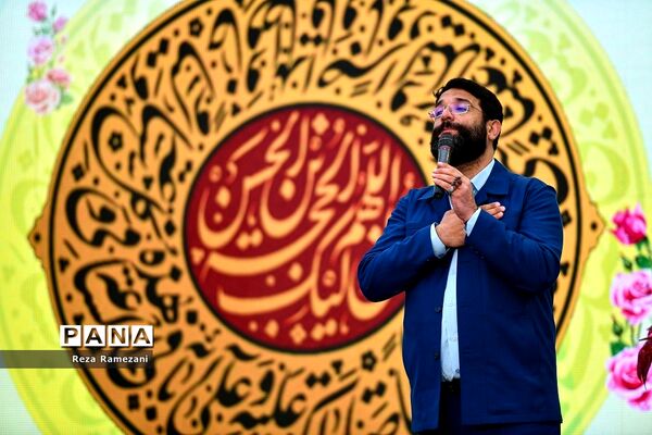 اجرای سرود سلام فرمانده 1 و 2  با حضور ابوذر روحی در مسجد جمکران