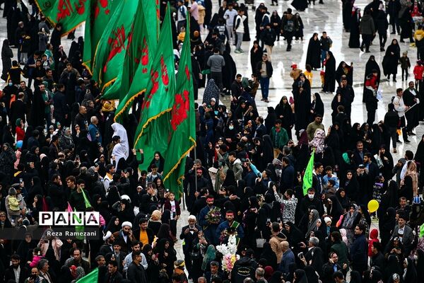 اجرای سرود سلام فرمانده 1 و 2  با حضور ابوذر روحی در مسجد جمکران