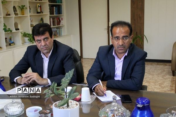 جلسه طلایه‌داران تربیت در اداره‌کل آموزش و پرورش استان بوشهر