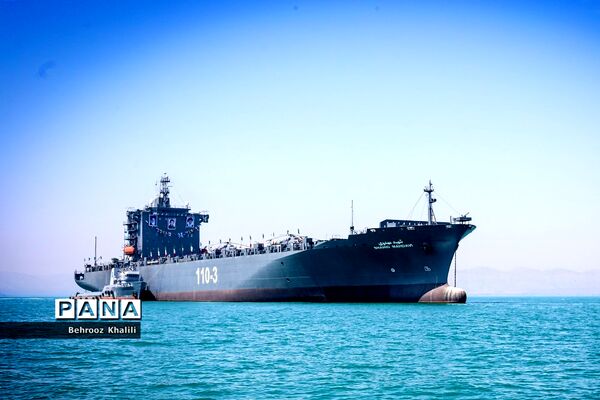 بازدید دانش‌آموزان سمپاد از مراکز مهم نظامی، دفاعی و پالایشگاه ستاره خلیج‌فارس استان هرمزگان