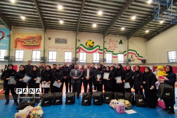توزیع تجهیزات کامل اتاق بهداشت و اقلام ورزشی مدارس منطقه دماوند