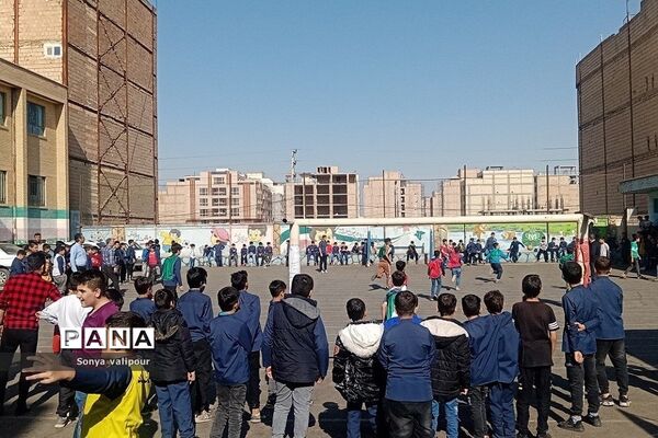 برگزاری المپیاد ورزشی درون مدرسه‌ای در دبستان پسرانه میعاد بهارستان‌2