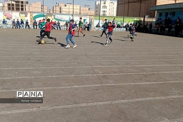 برگزاری المپیاد ورزشی درون مدرسه‌ای در دبستان پسرانه میعاد بهارستان‌2