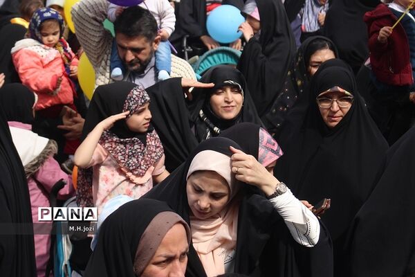 همایش کالسکه سواران نسل ظهور در مسیر مسجد جمکران