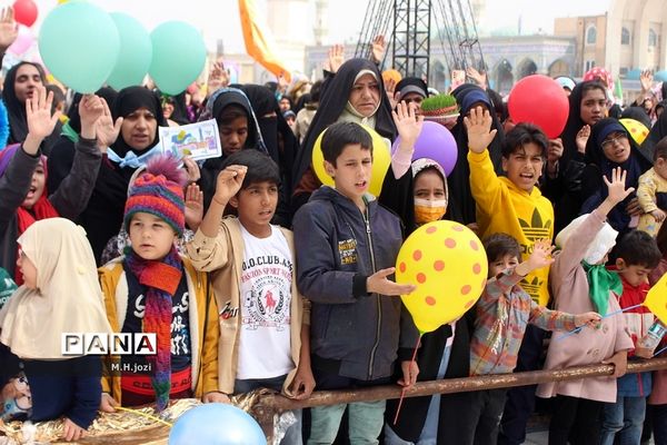 همایش کالسکه سواران نسل ظهور در مسیر مسجد جمکران