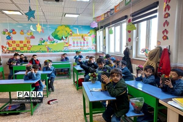 جشن نوروز در مدرسه حضرت مهدی (عج) پاکدشت