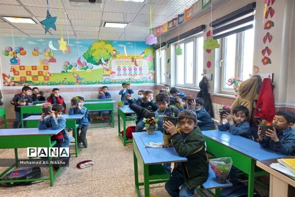 جشن نوروز در مدرسه حضرت مهدی (عج) پاکدشت
