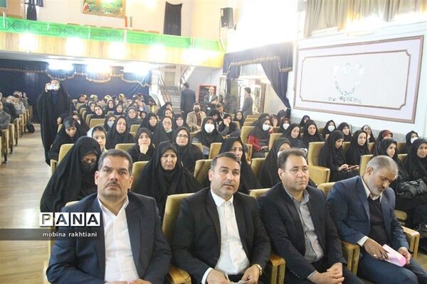 همایش استانی تجلیل از مربیان و معاونان پرورشی خراسان شمالی