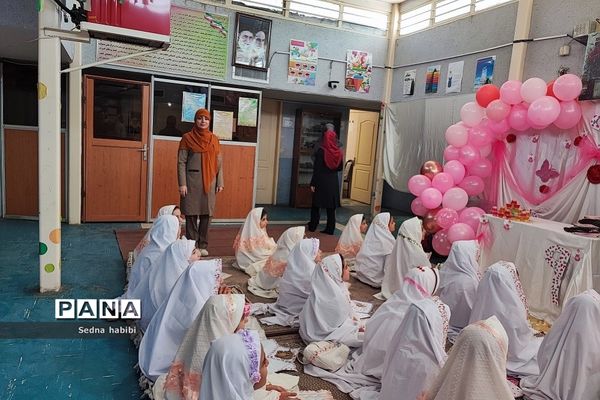 جشن تکلیف در دبستان حضرت زهرا(س) یک رودهن