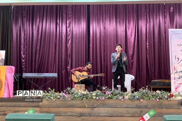 داوری آثار رشته هنرهای آوایی جشنواره فردا در شهرستان کاشمر