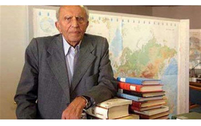 دستانِ پاکِ دکتر گنجی