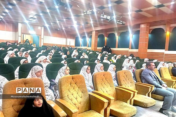 جشن عبادت دانش‌آموزان منطقه۱۲