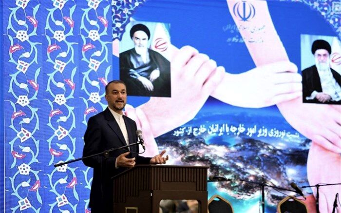 راه‌اندازی مرکز ٢۴ ساعته پاسخگویی به تلفن ایرانیان خارج از کشور