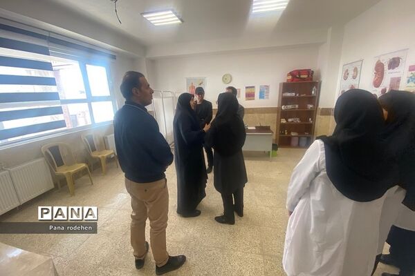 افتتاح اتاق بهداشت در مدرسه مهرآفرین رودهن