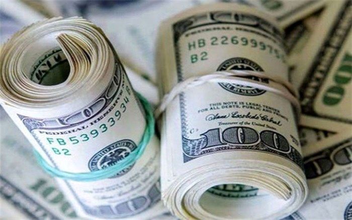 دلار ۴۰ هزار و ۳۰۰ تومان شد