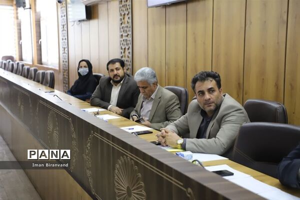 جلسه شورای پشتیبانی سوادآموزی استان لرستان