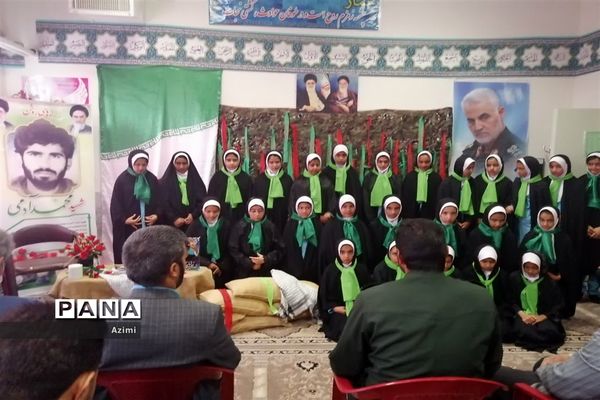 گرامیداشت روز شهدا در مدرسه شاهد عبدالرحمن آدمی در ابرکوه