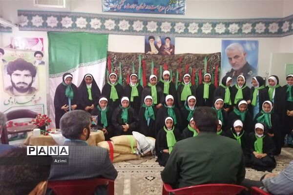 گرامیداشت روز شهدا در مدرسه شاهد عبدالرحمن آدمی در ابرکوه