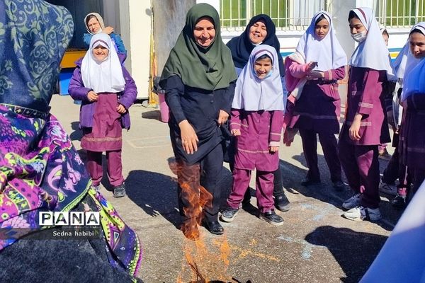 جشن نوروز و چهارشنبه سوری در دبستان حضرت زهرا (س)‌یک رودهن