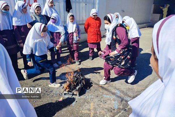 جشن نوروز و چهارشنبه سوری در دبستان حضرت زهرا (س)‌یک رودهن