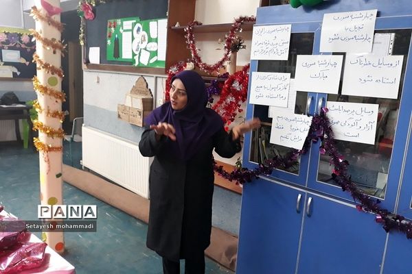 برگزاری کارگاه توجیهی چهارشنبه‌سوری ویژه آموزگاران در دبستان حضرت زهرا(س)‌۲ رودهن