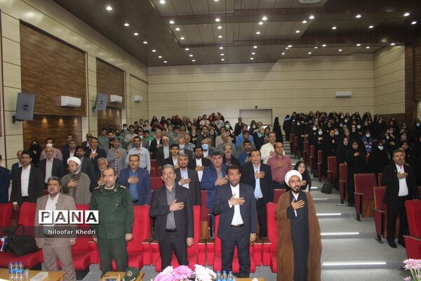 همایش طلایه‌داران تربیت آموزش و پرورش استان بوشهر