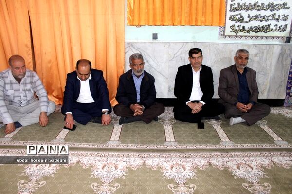 آیین تجلیل از همکاران خانواده معزز شهدای اداره‌کل آموزش و پرورش استان بوشهر