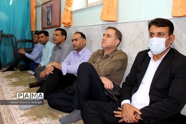 آیین تجلیل از همکاران خانواده معزز شهدای اداره‌کل آموزش و پرورش استان بوشهر
