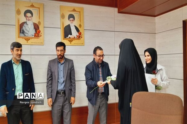 نشست صمیمی و تقدیر از  راهبران گروه‌های آموزشی آموزش و پرورش ملارد