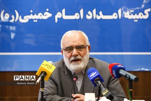 نشست خبری رئیس کمیته امداد
