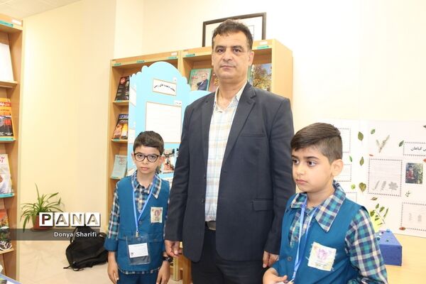 نمایشگاه جابربن حیان دبستان شهید کاوه شهرستان بوشهر