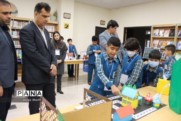 نمایشگاه جابربن حیان دبستان شهید کاوه شهرستان بوشهر