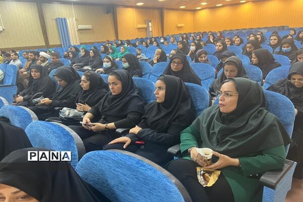 همایش تجلیل از مدیران، آموزگاران و دبیران غیردولتی ( تلاش ماندگار ۳)  امیدیه