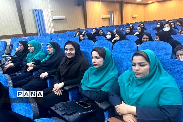 همایش تجلیل از مدیران، آموزگاران و دبیران غیردولتی ( تلاش ماندگار ۳)  امیدیه