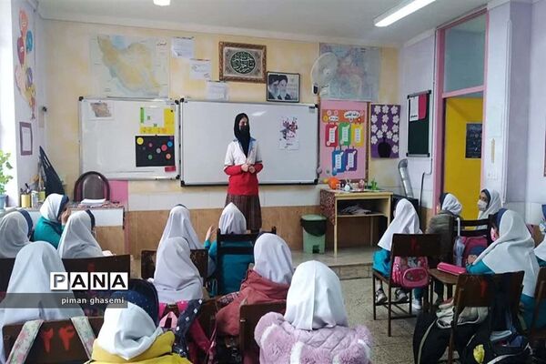 اجرای طرح همتا در مدارس ابتدایی آباده
