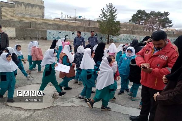 جشن سبزه‌ها در مدارس آباده