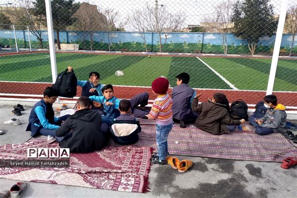اردوی درون مدرســه‌ای دبستان قاسم ابن الحسن ناحیه یک یزد