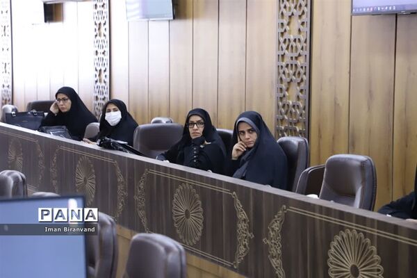 قرارگاه حمایت از خانواده و جوانی جمعیت لرستان