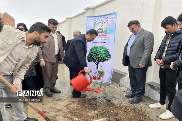 مراسم درختکاری در گلستان