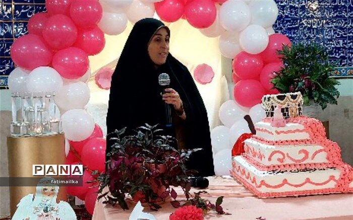 برگزاری جشن تکلیف به منظور تشویق و ترغیب دانش‌آموزان به انجام فرایض دینی است