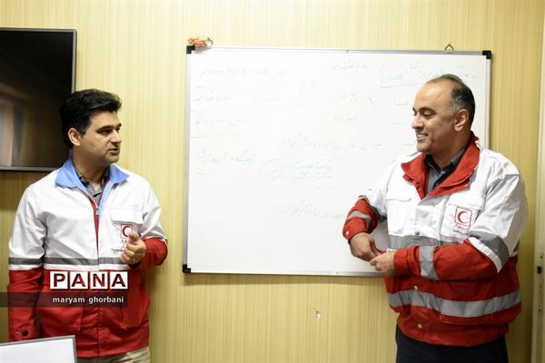 جلسه توجیهی جمعیت هلال احمر بابلسر