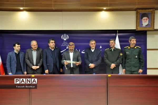 تجلیل و تقدیر از ورزشکاران مدال آور در ساری