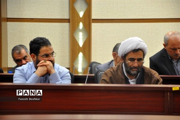 تجلیل و تقدیر از ورزشکاران مدال آور در ساری