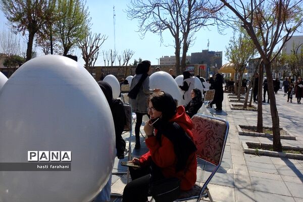 جشنواره «تخم مرغ‌های رنگی» در شهرستان قرچک