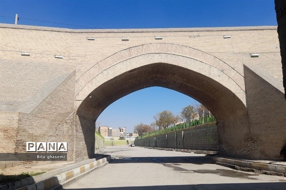 پل ۱۵ خرداد در باقرآباد یکی از  تاثیرگذارترین مکان‌ها در تاریخ ایران‌