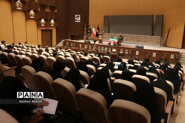 کارگاه داستان‌نویسی دفاع مقدس در قم