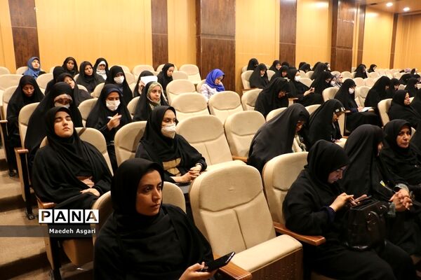 کارگاه داستان‌نویسی دفاع مقدس در قم