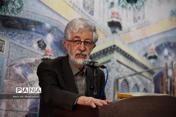 جلسه شورای مدیران مدارس امام رضا (ع) با حضور حداد عادل