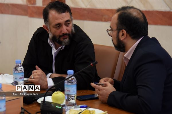 جلسه شورای مدیران مدارس امام رضا (ع) با حضور حداد عادل