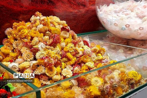 حال و هوای پایانی سال در بازار تجریش تهران
